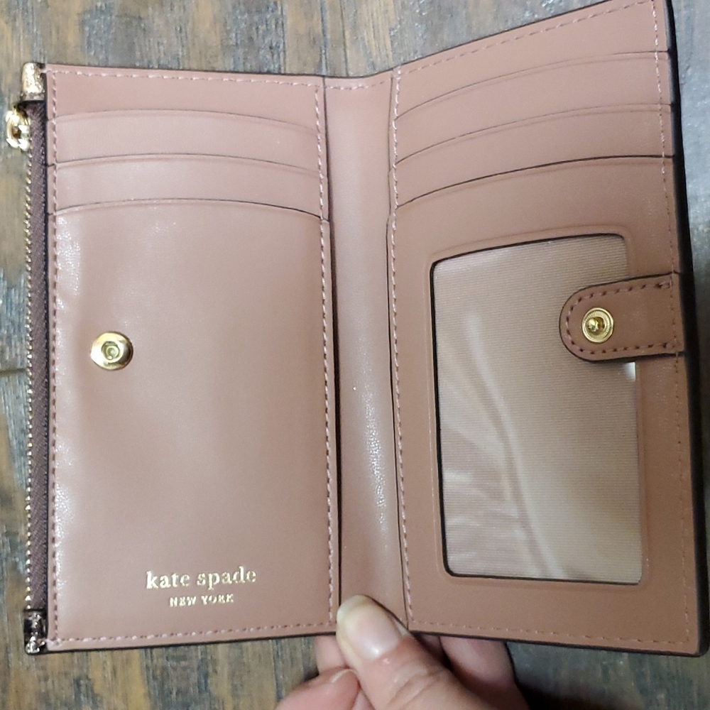 Wallet - Picture 3 of 3